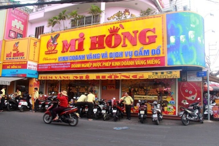 tiệm vàng mi hồng