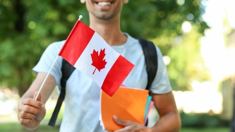 Du học Canada cần bao nhiêu tiền