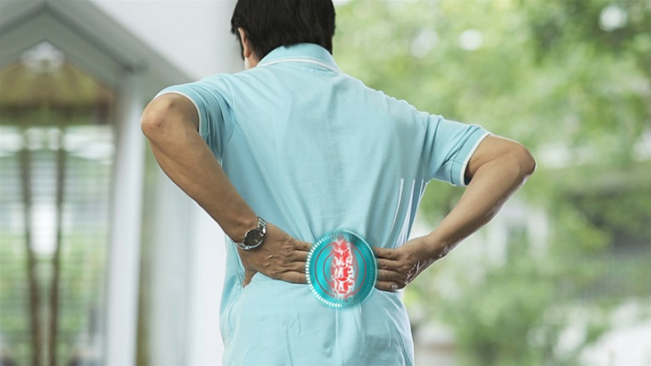 Bị Thoát Vị Đĩa Đệm Có Nên Đi Bộ Không?