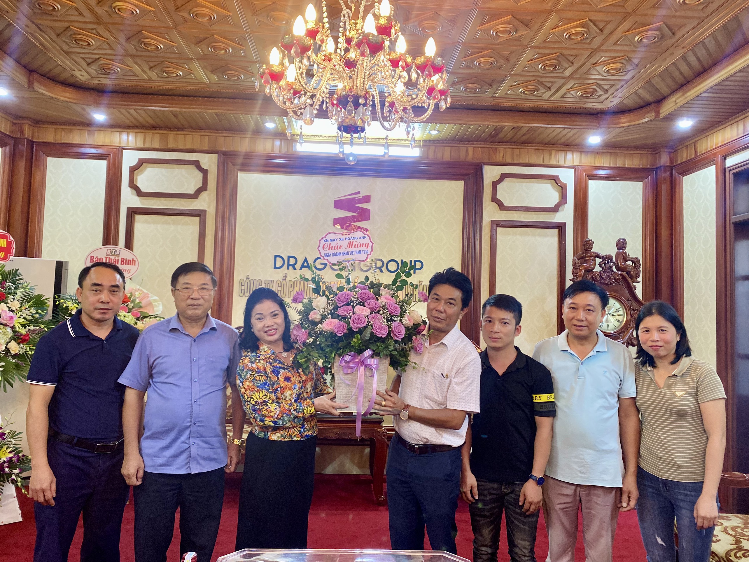 Bí thư Tỉnh ủy Vũ Đại Thắng Chúc Mừng Hiệp hội Doanh nghiệp Quảng Ninh Nhân Ngày Doanh nhân Việt Nam
