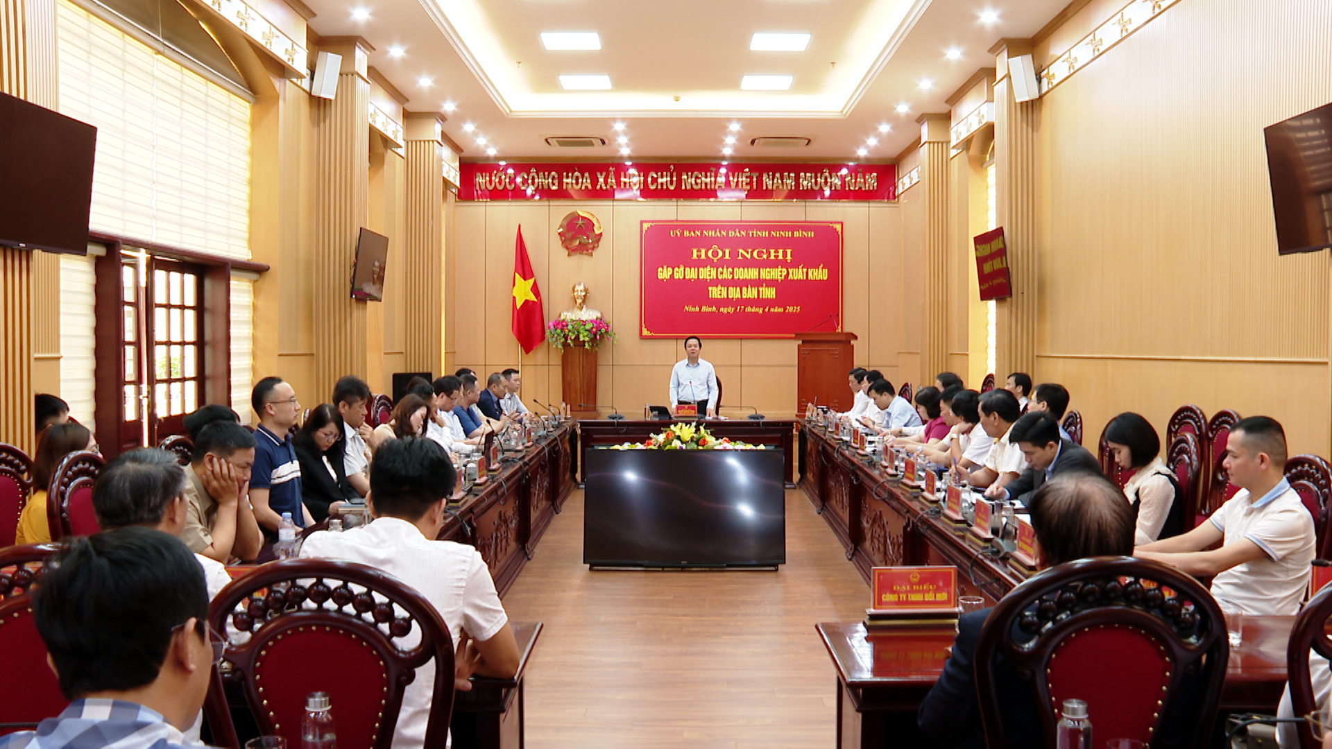 Diễn Đàn Doanh Nghiệp Tỉnh Lào Cai: Hướng Đến Tăng Trưởng Bền Vững